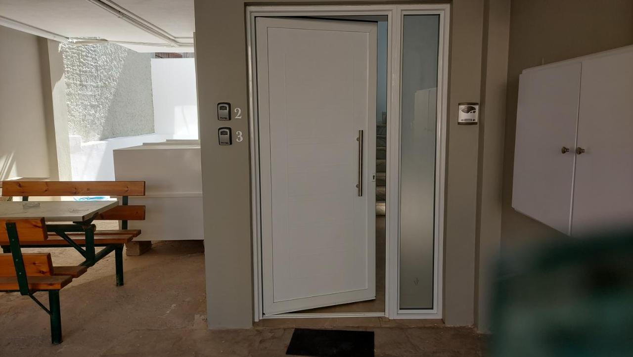 Apartamento Poseidon blue Artemida  Exterior foto