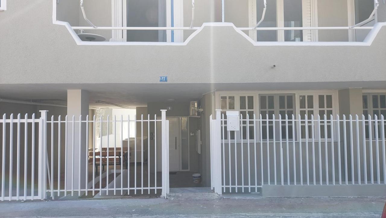 Apartamento Poseidon blue Artemida  Exterior foto